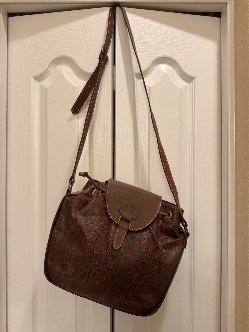 Authentic Vintage Etro Milano Brown Paisley Drawstring Crossbody Bag